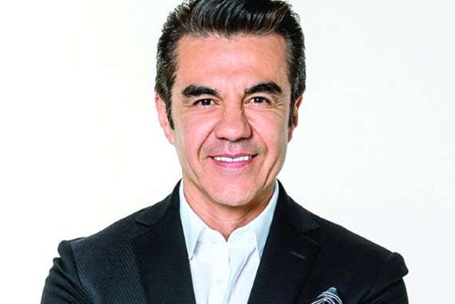 Despiden de Televisa al comediante Adrián Uribe | e-consulta.com ...