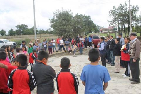 Alcalde mejora la vialidad de la Zahuapan de Atencingo con adoquín imagen 1
