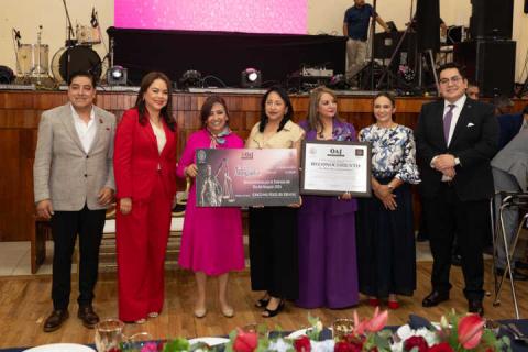 Reconocen trabajo y compromiso de abogadas y abogados del Poder Judicial de Tlaxcala imagen 6
