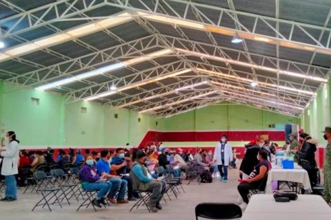 Sigue la inmunización contra el Covid - 19 en Atlangatepec