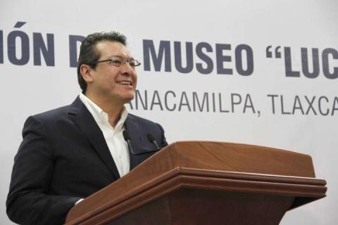 Inaugura Mena sala interactiva "Luciérnagas, encuentros de luz" imagen 1