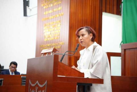 Impulsa Madai Pérez reforma para fortalecer el talento deportivo estudiantil en Tlaxcala