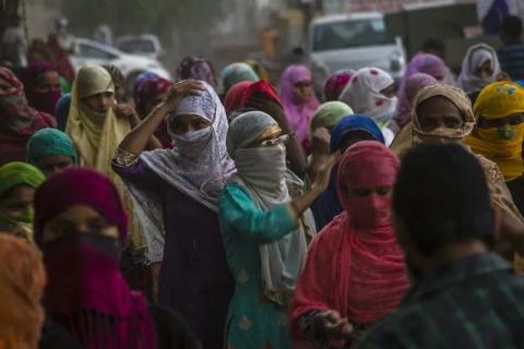 Encuentran que una mujer tenía cáncer en los testículos en la India