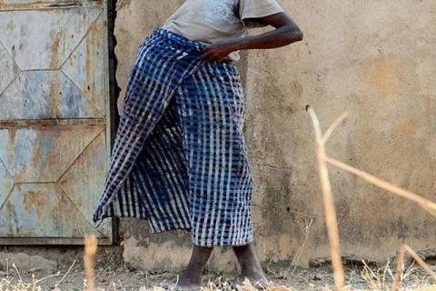 Descubren fábrica de bebés en Nigeria: Rescatan a 4 bebés, 4 embarazadas y 2 mujeres
