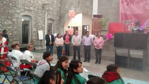 Ayuntamiento y SMDIF conmemoraron el Día Internacional de la Mujer imagen 2