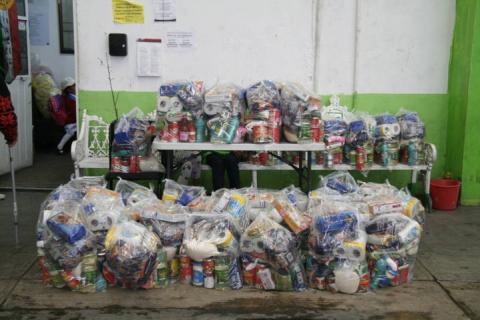 Con estas despensas mejoramos la alimentación de los más necesitados: AHL imagen 1
