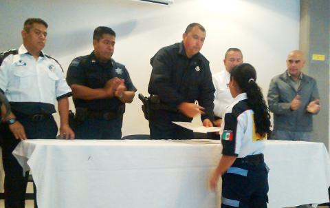 Certifican a personal de Protección Civil de Apizaco como técnicos prehospitalarios imagen 2
