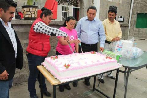 Las mujeres contribuyen al desarrollo del municipio: alcalde imagen 4