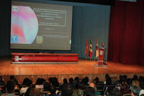 Especialistas de África, América y Europa exponen avances sobre estudios de la conducta, en la UATx imagen 2