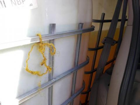 La CES asegura una unidad que trasportaba hidrocarburo en Nativitas imagen 2