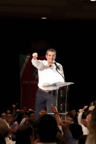 Enfrentamos la decisión histórica de mirar hacia el futuro o caer en el precipicio: Enrique Ochoa imagen 6