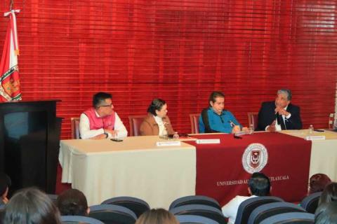 Inauguró Rector de la UATx Simposio de bioética en la primera infancia imagen 3