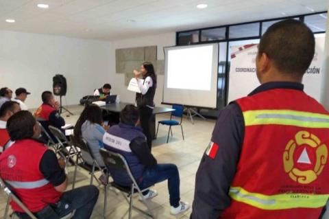 Capacitan sistema nacional de protección civil y CNDH a personal de los 60 municipios imagen 3