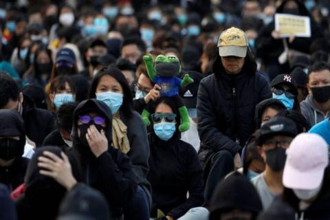 Enfermera china alerta a la población con revelar que ya son 90 mil infectados de coronavirus