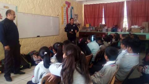 La CES brinda plática de prevención del delito a niños de Texóloc imagen 8