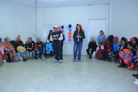 Estudiantes de Desarrollo Humano UATx fomentan la práctica de la inclusión y el aprendizaje entre niños imagen 1