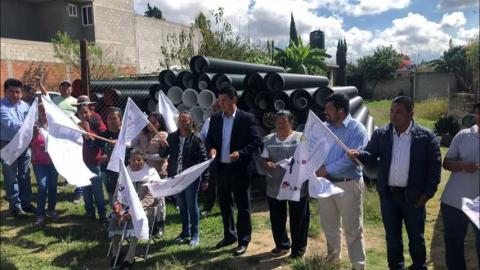 Alcalde pone en marcha 200 ml de drenaje sanitario en Xiloxochitla imagen 1