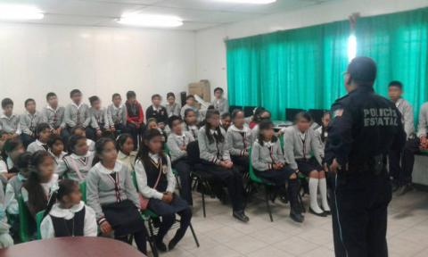 La CES brinda plática de prevención del delito a niños de Texóloc imagen 9
