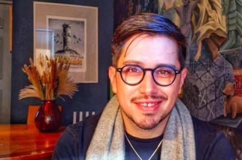 Vocero de LCC quiere que periodistas trabajen a su manera y hasta les ofrece un curso patito