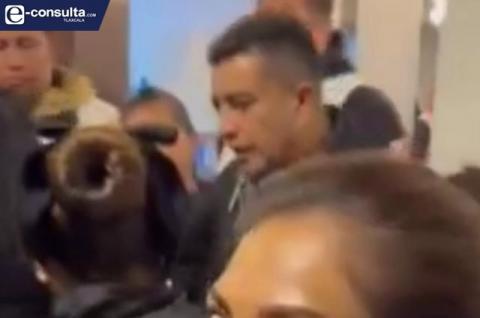 Nuevamente pésima seguridad en el palenque. Gorilas arremeten contra asistentes en la Feria de Ferias