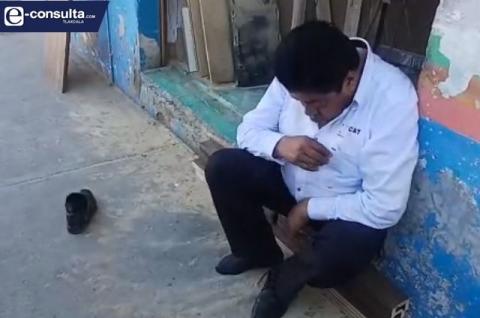 Captan hasta las manitas al Director de Casa de Artesanías y cancelan premiación estatal