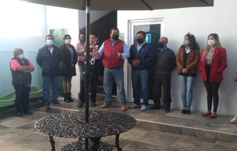 Rivera Mora exhorta a su gabinete a cerra filas ante el Covid; garantiza prestaciones