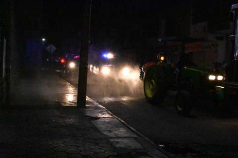Llevamos a cabo la primer jornada de sanitización a lo largo de puntos estratégicos en el municipio imagen 13