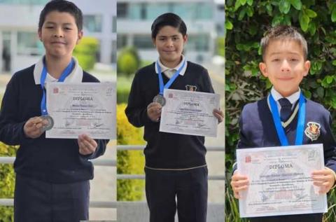 Jóvenes tlaxcaltecas ponen en alto al estado con medallas nacionales en matemáticas imagen 1