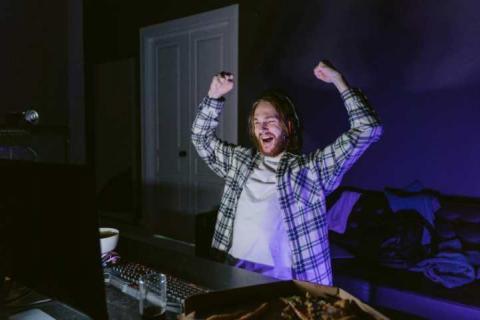 ¿Cuánto ganan los streamers de casino en Twitch?