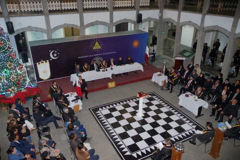 Rector de la UATx recibe el Galardón al Ciudadano Ejemplar imagen 3