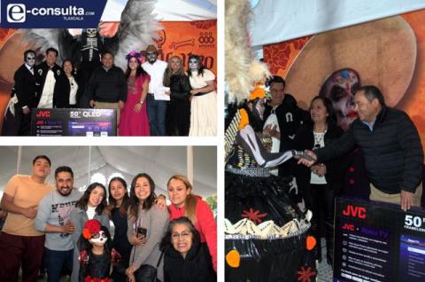 Apizaco celebra con color y creatividad el Concurso de Catrinas y Catrines 2025