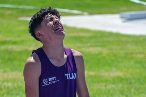 El tlaxcalteca Yandel Huerta se corona campeón en los 800 metros Sub-18