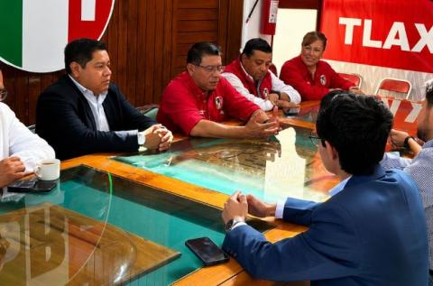 Iván Sebastián Sánchez impulsa la formación de nuevos liderazgos en Tlaxcala