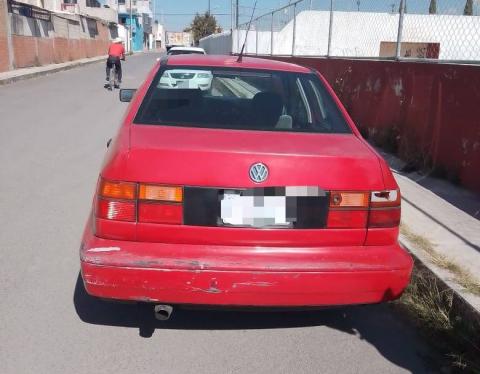 En menos de 24 horas policías municipales de Apizaco recuperan vehículo robado imagen 3