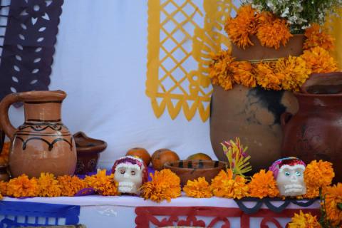 Con concurso de ofrendas celebran Día de Muertos en Panotla imagen 4