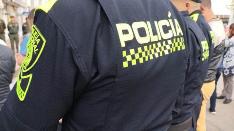 Localizan restos humanos cerca de la carretera, en Zacualpan