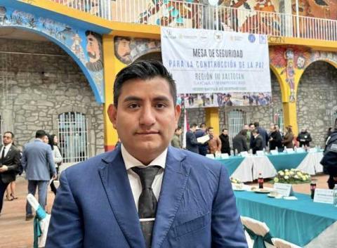 Un vil “Gato” dejó sin aguinaldo y prestaciones a policías, en Ayometla