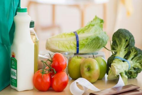 Personas en EU confiesan usar el cloro en sus alimentos para prevenir el covid-19