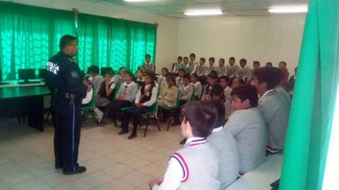 La CES brinda plática de prevención del delito a niños de Texóloc imagen 6