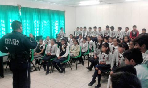 La CES brinda plática de prevención del delito a niños de Texóloc imagen 3
