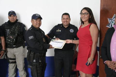 Contar con una Policía confiable es sinónimo de seguridad a la población: alcalde imagen 2