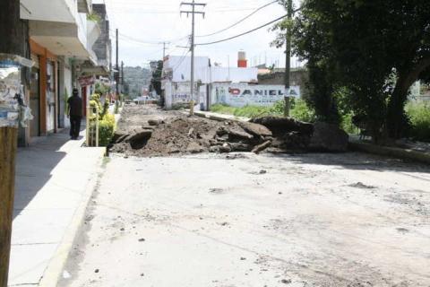 Alcalde mejora la imagen urbana de la calle Guerrero con adoquín imagen 3