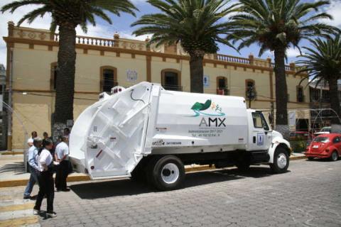Con este compactador mejoraremos el servicio de recolección de basura: alcalde imagen 1