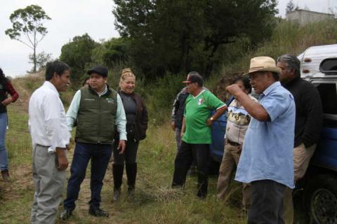 Alcalde pone en marcha nueva calle en el Cerro de Otongatepetl imagen 3
