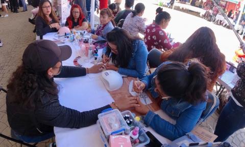 Gobierno Municipal de Contla, impulsa a mujeres emprendedoras para apoyar a su economía imagen 2