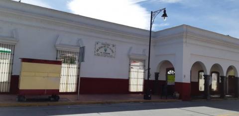 Colabora ayuntamiento de Ixtenco con diversos planteles educativos para una mejor formación imagen 2