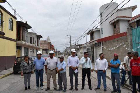Alcalde pone en marcha obra de pavimentación en la calle Reforma de la Concordia imagen 2
