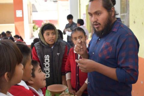 Con talleres dan a conocer la cultural y la arqueológico a niños de primaria imagen 4