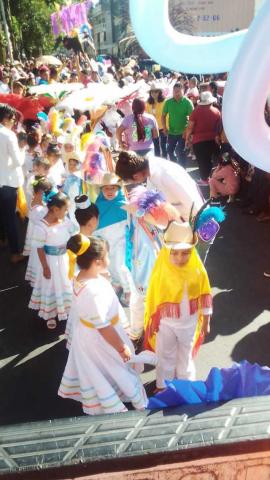 Diputada apoyando las actividades educativas. imagen 4