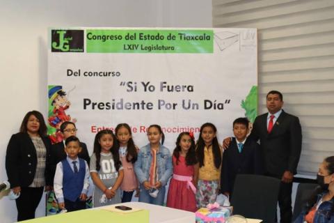 Jaciel González Herrera reconoce trabajo municipal de niños y niñas del III Distrito Local imagen 1